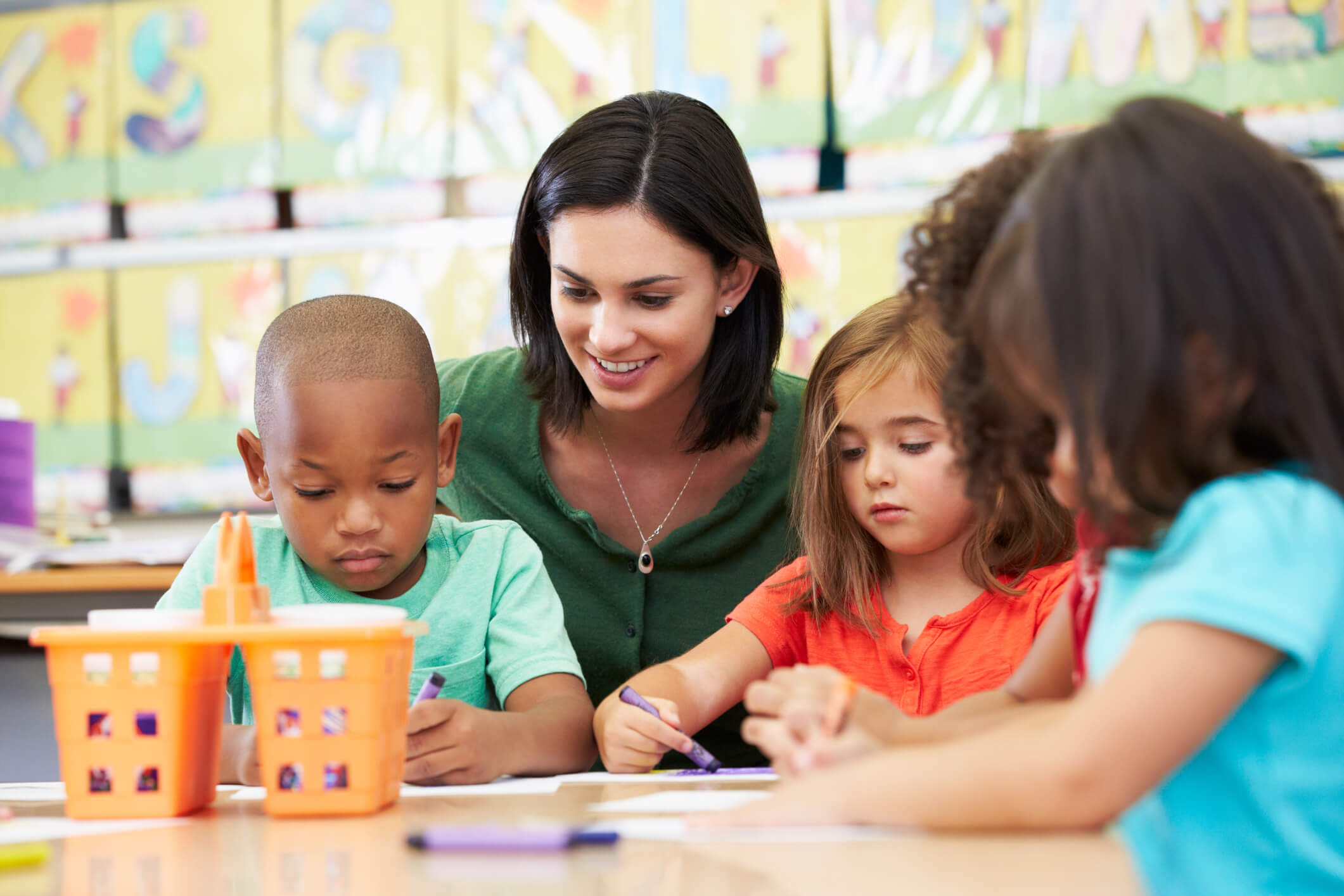 Escolas inclusivas contribuem para sociedade humanizada, dizem especialistas