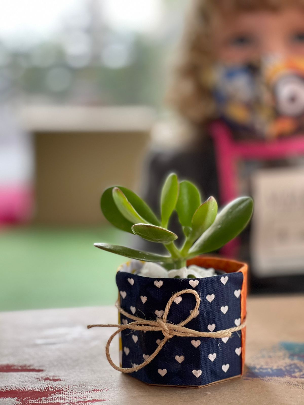 Shopping realiza oficinas infantis de Dia das Mães, para produção de presentes