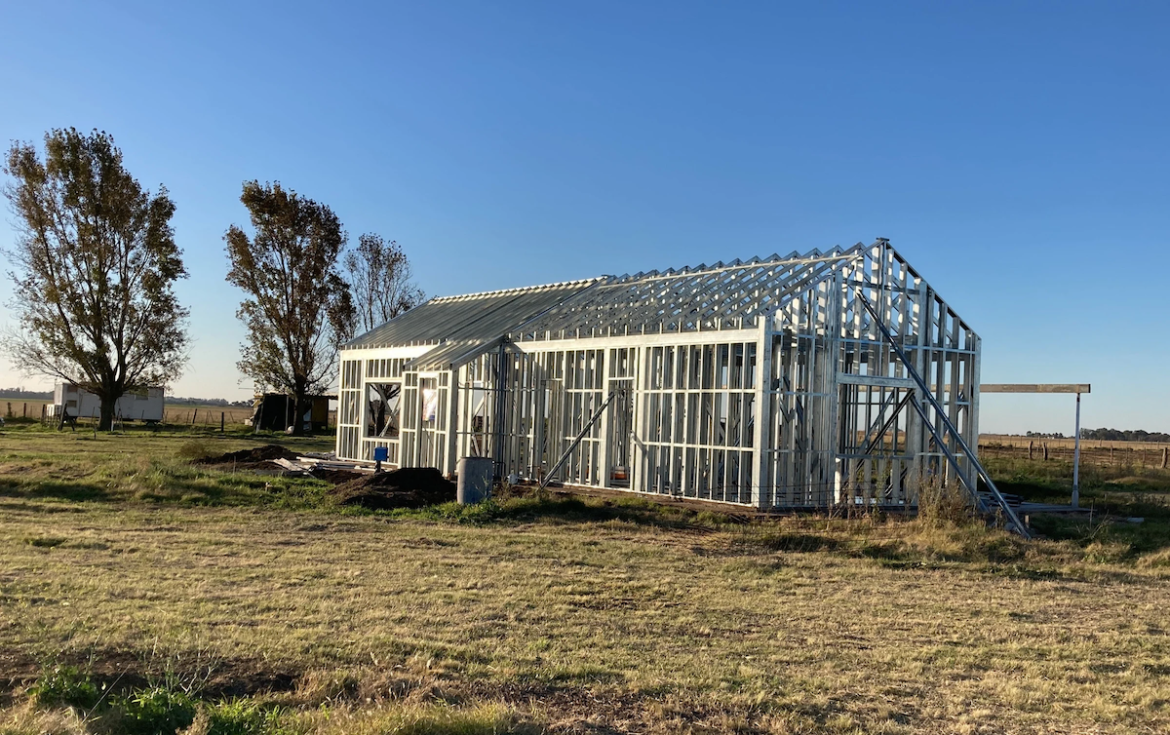 É possível construir uma residência de campo com pouca manutenção