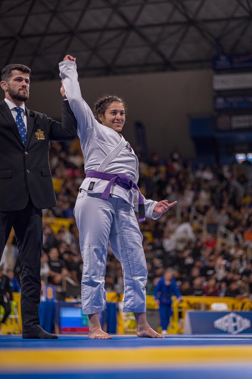 Cresce participação feminina nas artes marciais