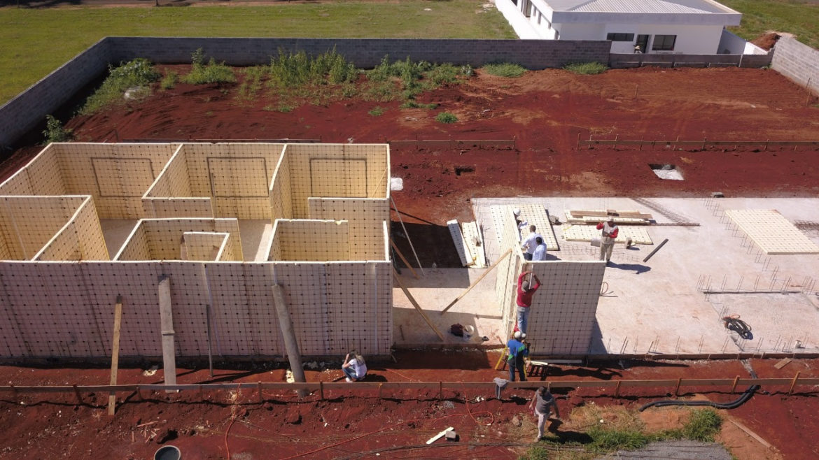 Aumento de trabalhadores na construção reflete crescimento do setor como um todo