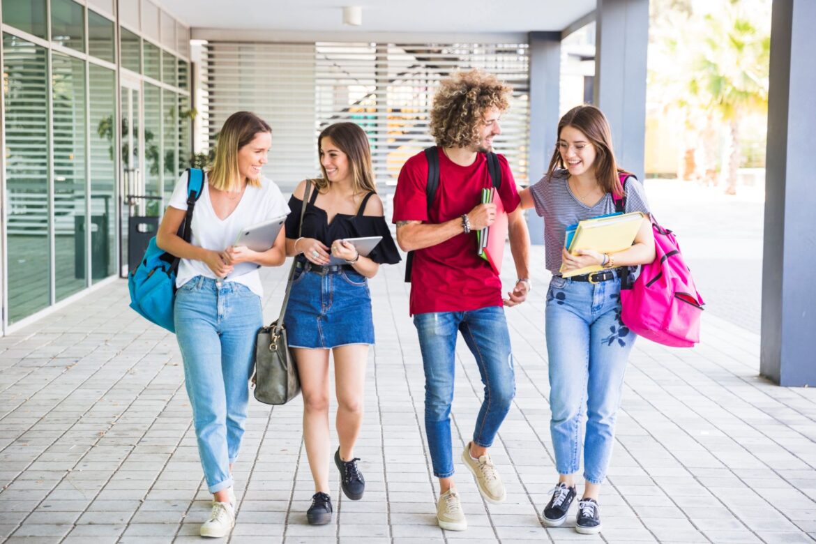 Universidade lança programa vocacional para adolescentes brasileiros em Orlando