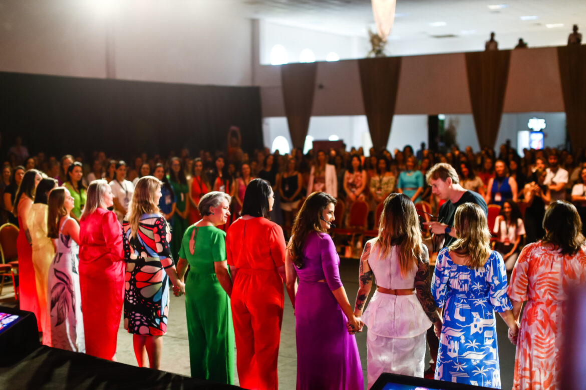 Movimento ajuda mulheres a lidar com o cansaço e a sobrecarga emocional diária