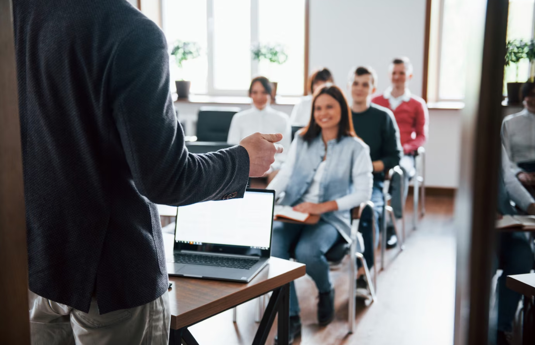 Marketing para universidades estratégias essenciais para atrair alunos