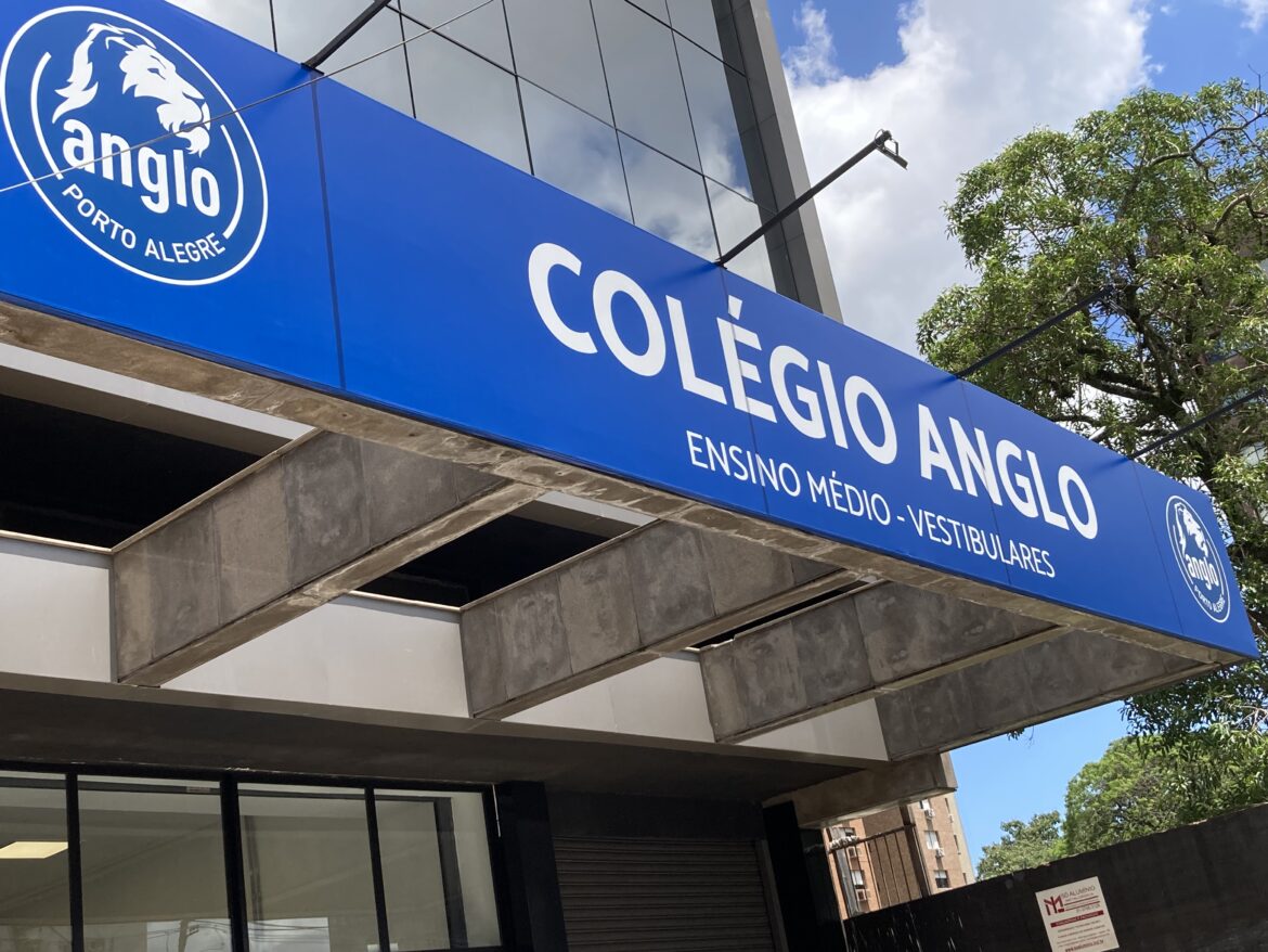 COLÉGIO ANGLO PROMOVE CAMPANHA ‘PORTAS ABERTAS’ COM CONDIÇÕES ESPECIAIS PARA ENSINO MÉDIO