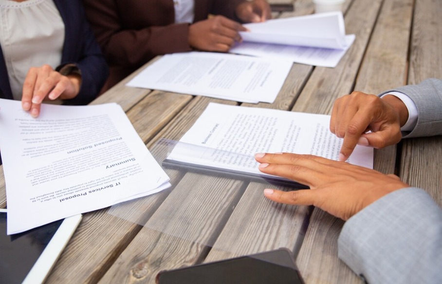 Segurança e o bem-estar no ambiente de trabalho: Um direito constitucional contra a insalubridade