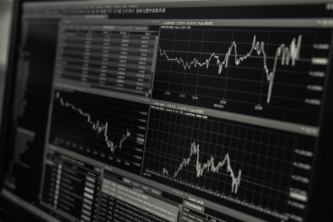 Economia brasileira e desafios do novo governo são debatidos em evento