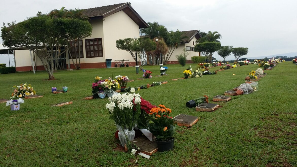 Campinas recebe feira funerária e atrai grandes empresas do setor