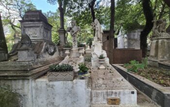 Cemitérios de SP preservam histórias de personalidades negras