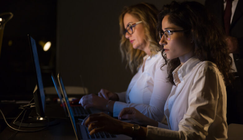 Mulheres na tecnologia: evolução supera a de homens em 1,5%