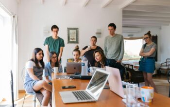 Jovem Aprendiz oferece chance para construir uma carreira