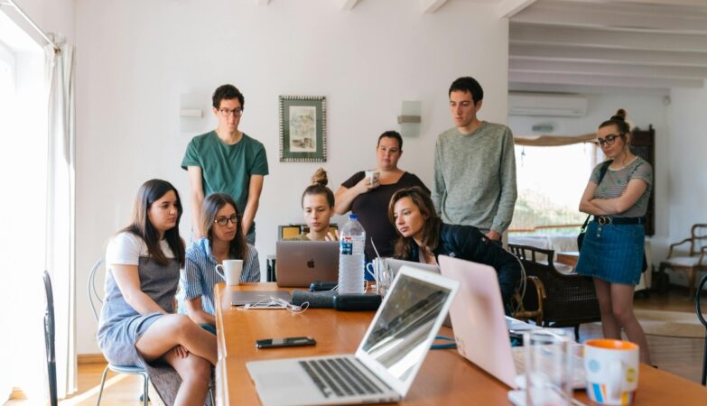 Jovem Aprendiz oferece chance para construir uma carreira